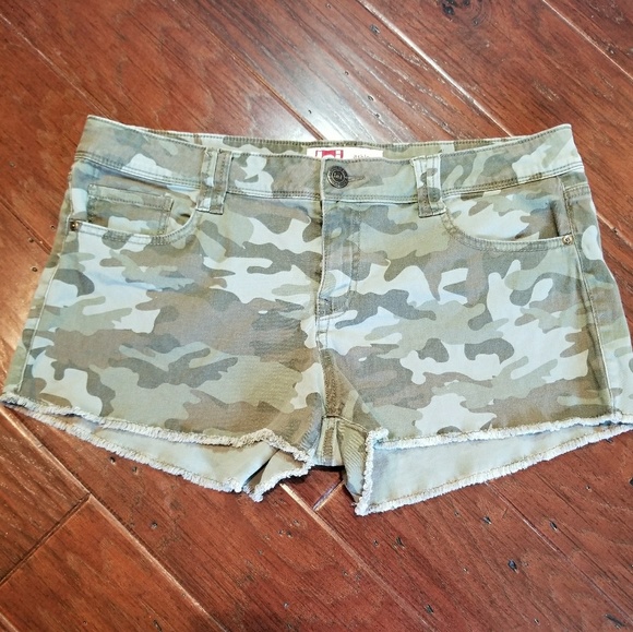 lei Pants - Denim camofloge shorts